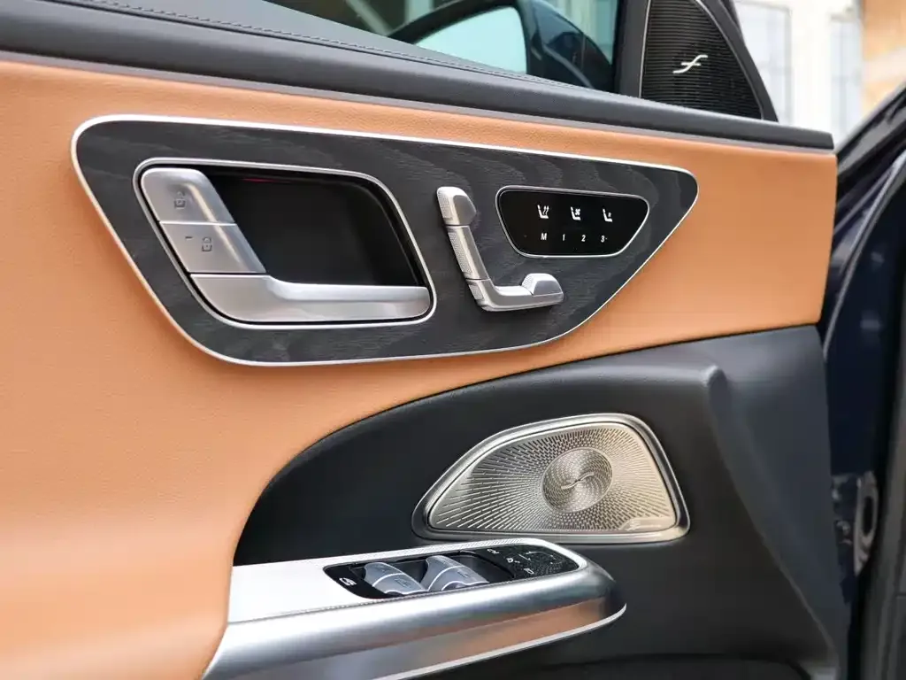 Mercedes-Benz E-Class 2024 из CN, фото 6