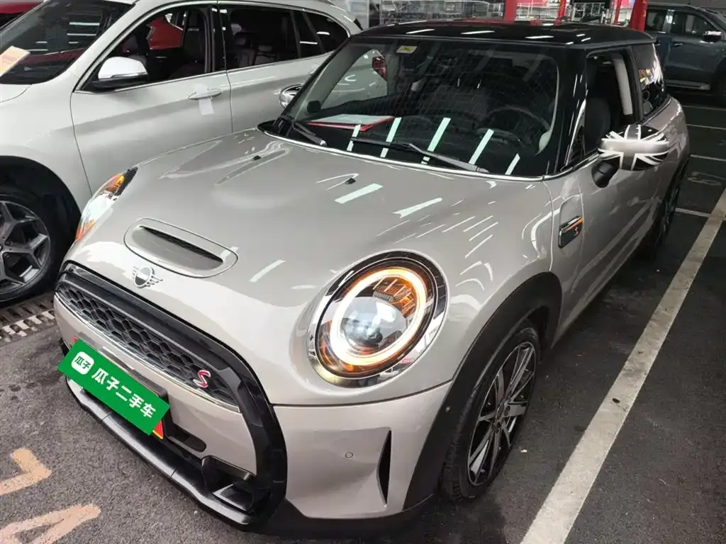 MINI Cooper (3-door) 2021 из CN, фото 2
