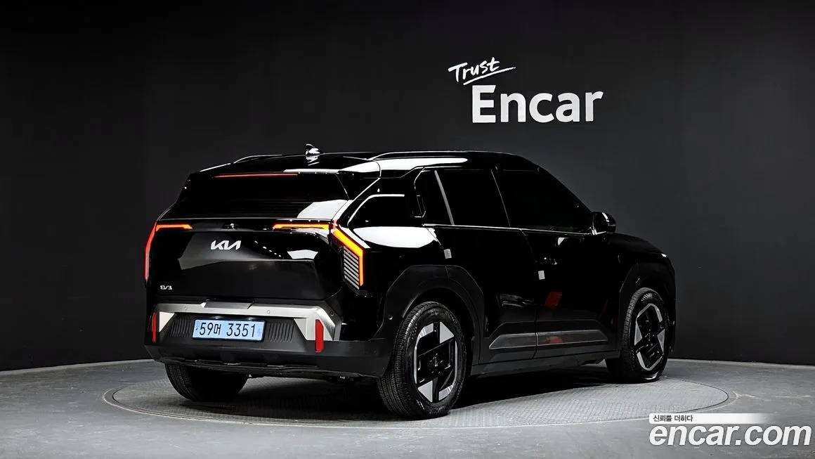 Kia EV3 — фото 2