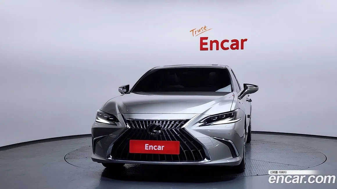 Lexus ES 2023 из KR, фото 3