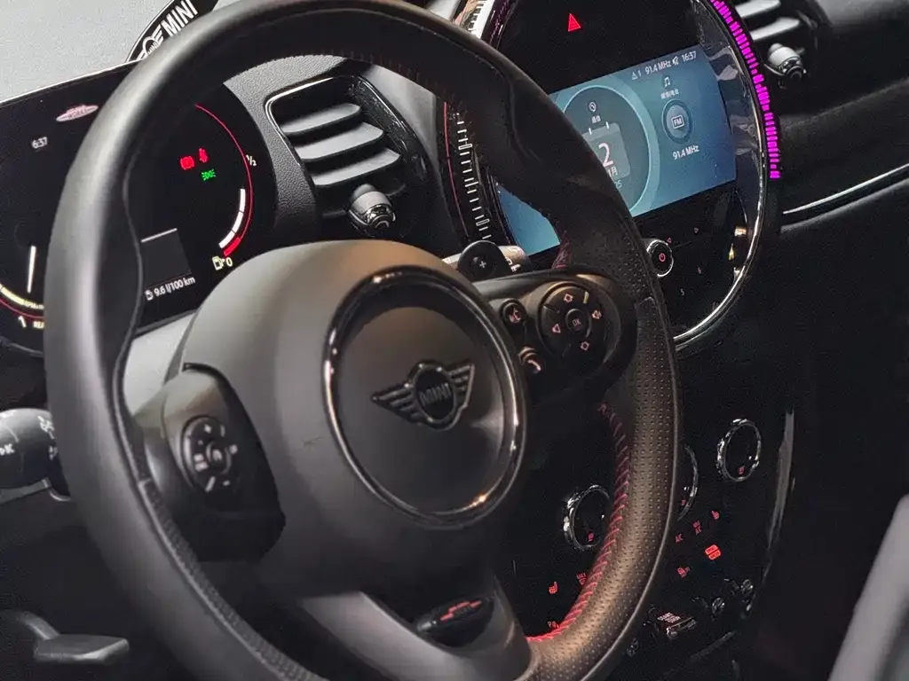 MINI Clubman JCW 2021 из CN, фото 8
