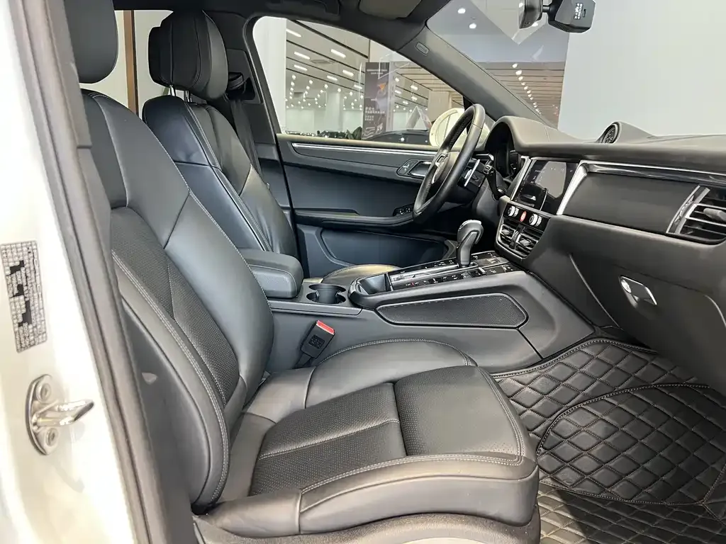 Porsche Macan 2022 из CN, фото 10