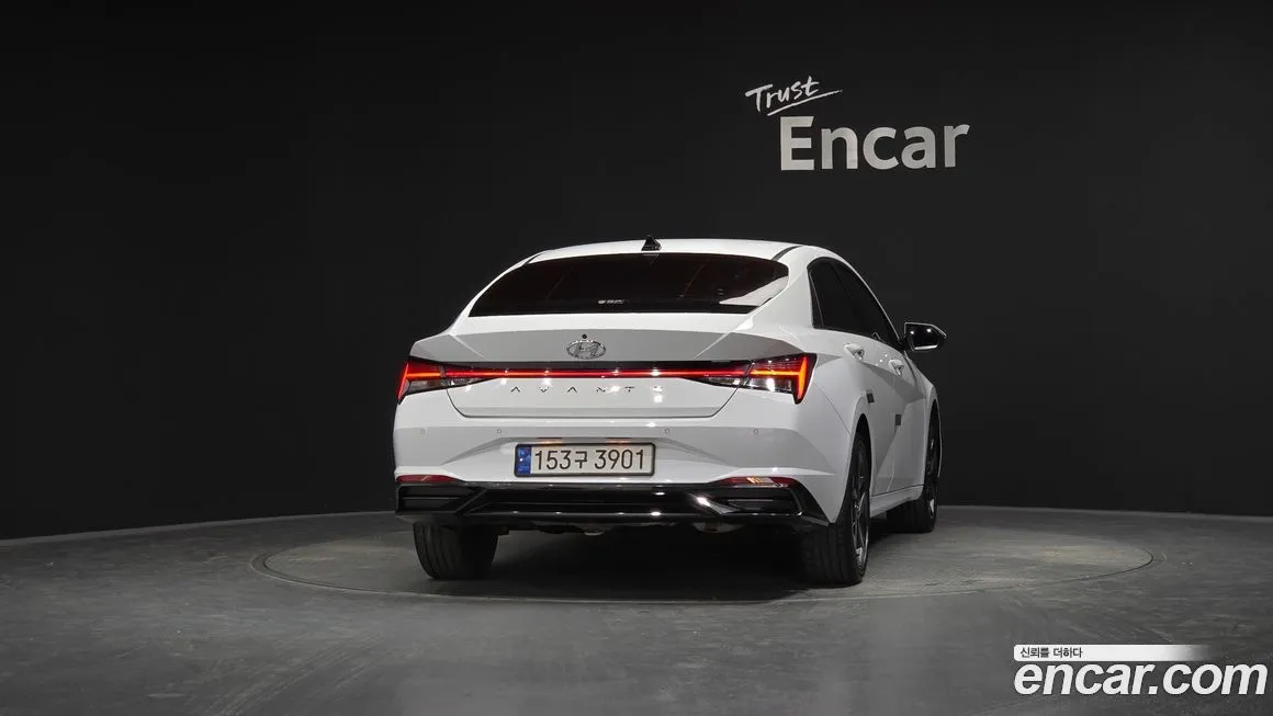 Hyundai AVANTE — фото 4