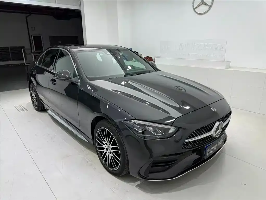 Mercedes-Benz C-Class — фото 10