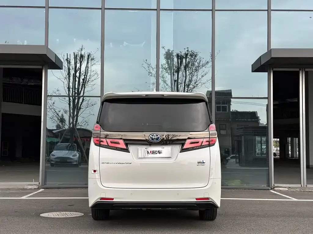 Toyota Vellfire 2023 из CN, фото 4