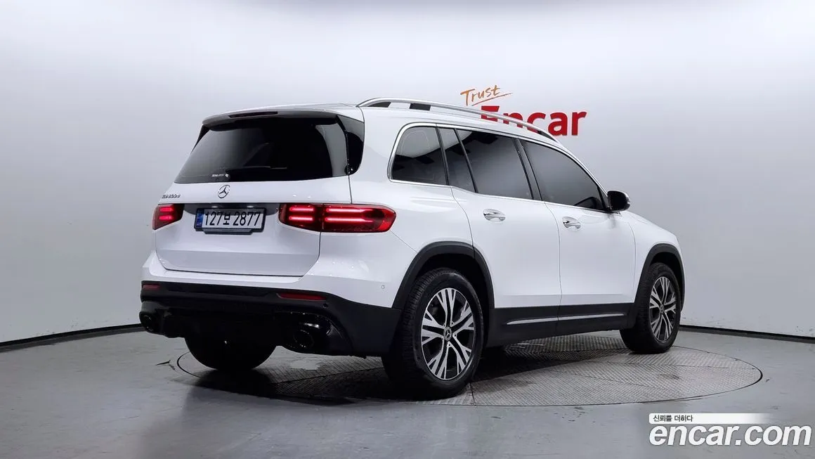 Mercedes-Benz GLB-Class — фото 2