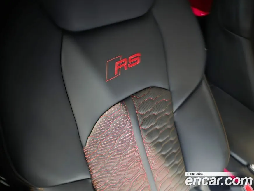 Audi RS7 2025 из KR, фото 8