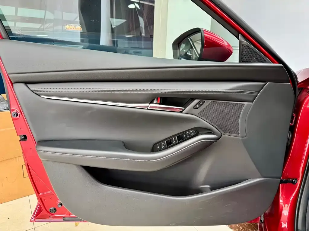 Mazda 3 Axela 2021 из CN, фото 7