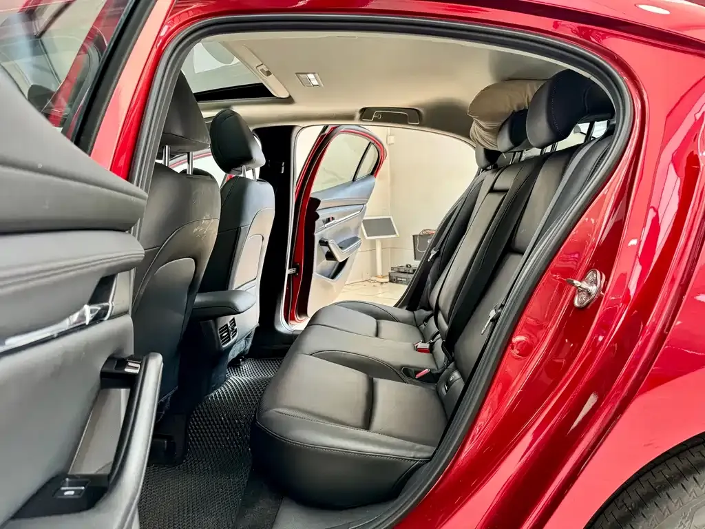 Mazda 3 Axela 2021 из CN, фото 9