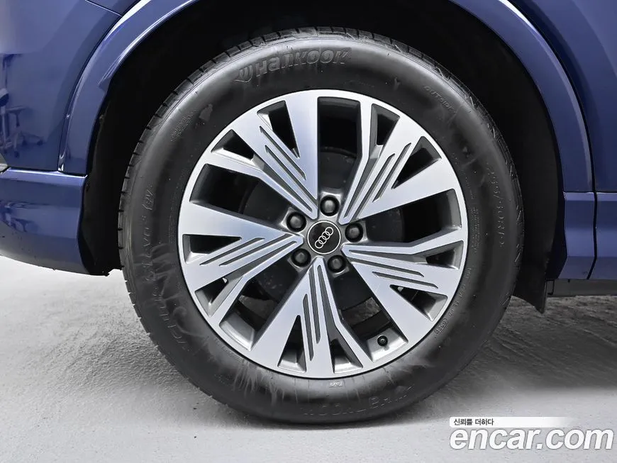 Audi Q4 e-tron 2023 из KR, фото 5