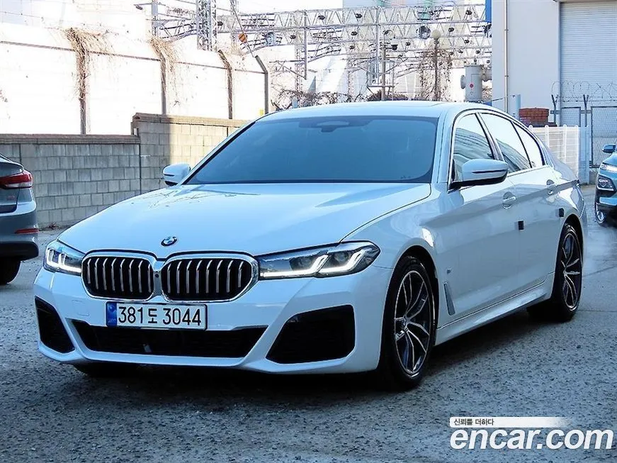 BMW 5-Series 2021 из KR, фото 2