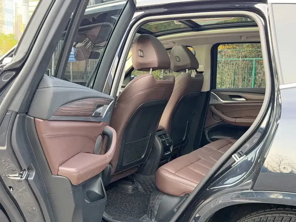 BMW X3 2021 из CN, фото 9