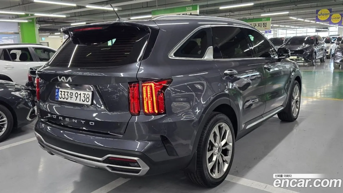 Kia Sorento — фото 4