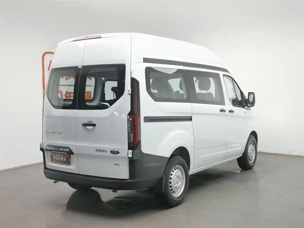 Ford Transit 2024 из CN, фото 2