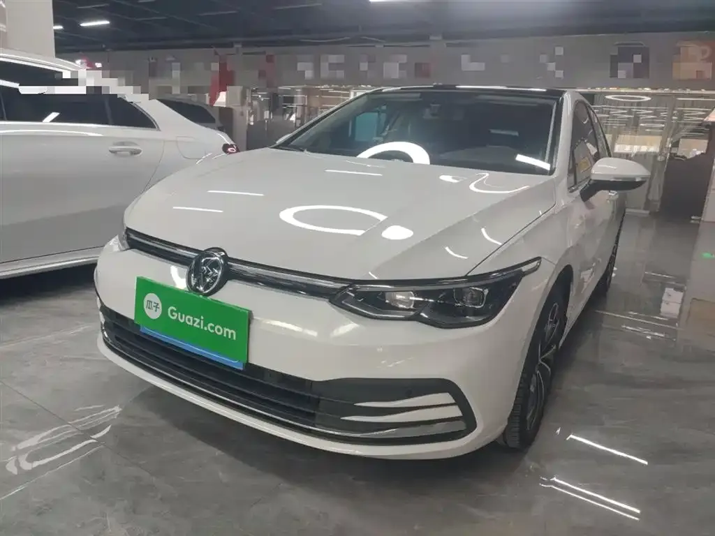 Volkswagen Golf 2022 из CN, фото 2