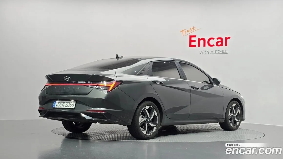 Hyundai AVANTE — фото 2