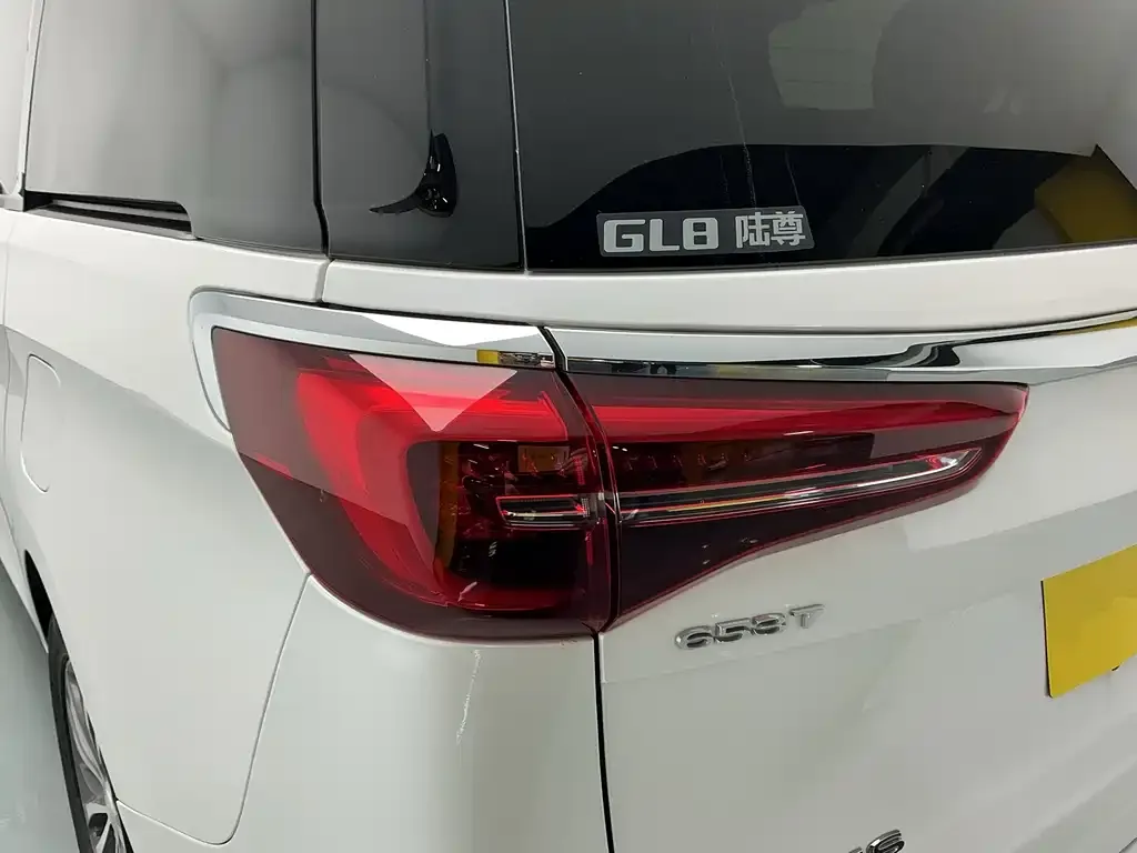 Buick GL8 2021 из CN, фото 9