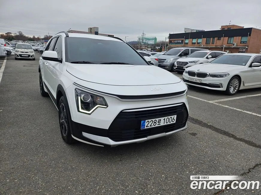 Kia Niro — фото 2