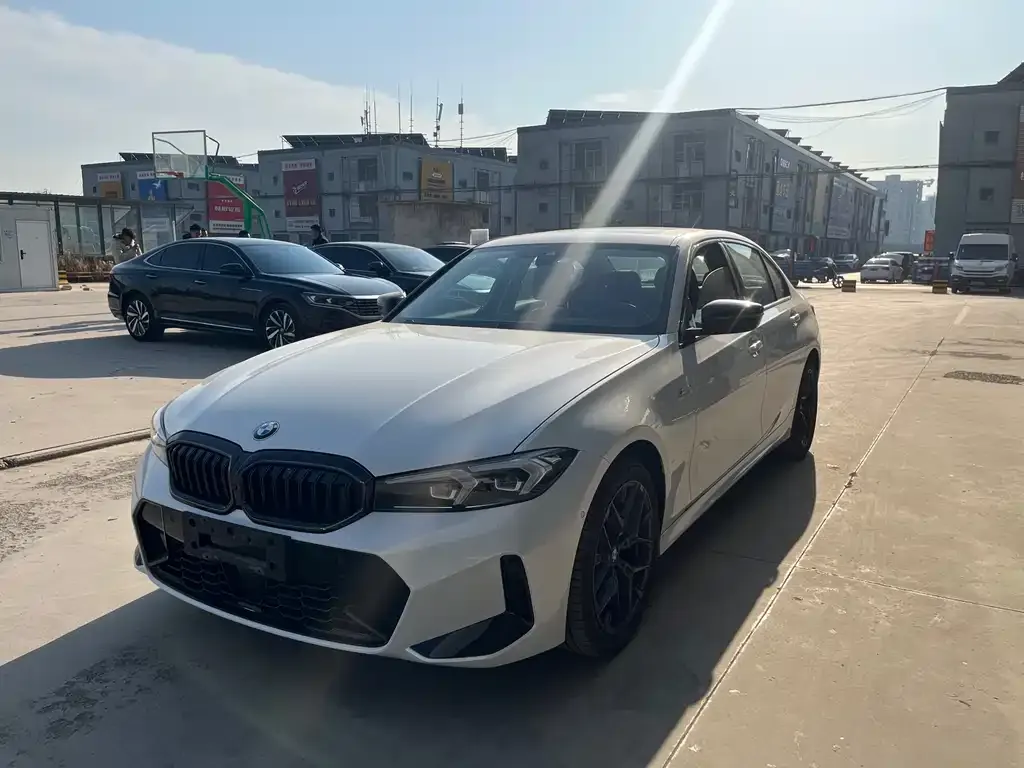 BMW 3 Series — фото 1