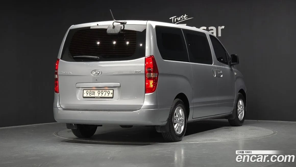 Hyundai Starex 2021 из KR, фото 2