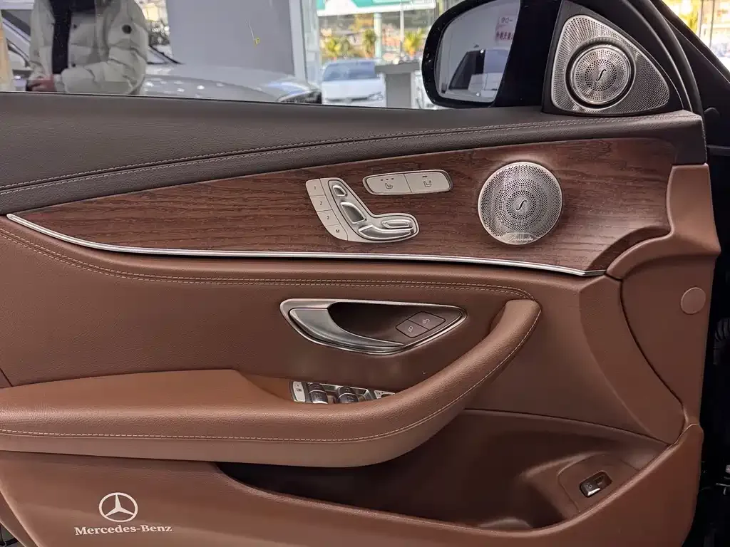 Mercedes-Benz E-Class 2022 из CN, фото 5