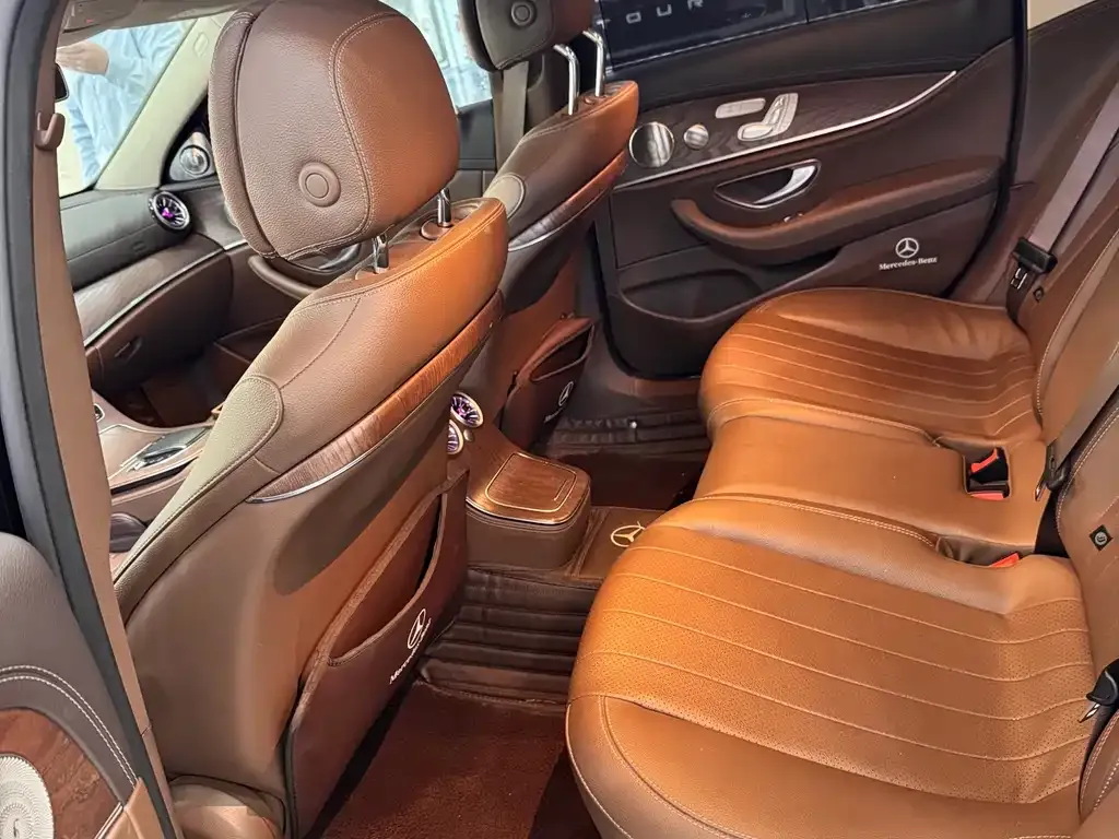 Mercedes-Benz E-Class 2022 из CN, фото 6