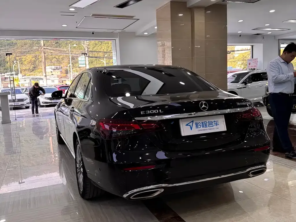 Mercedes-Benz E-Class 2022 из CN, фото 8