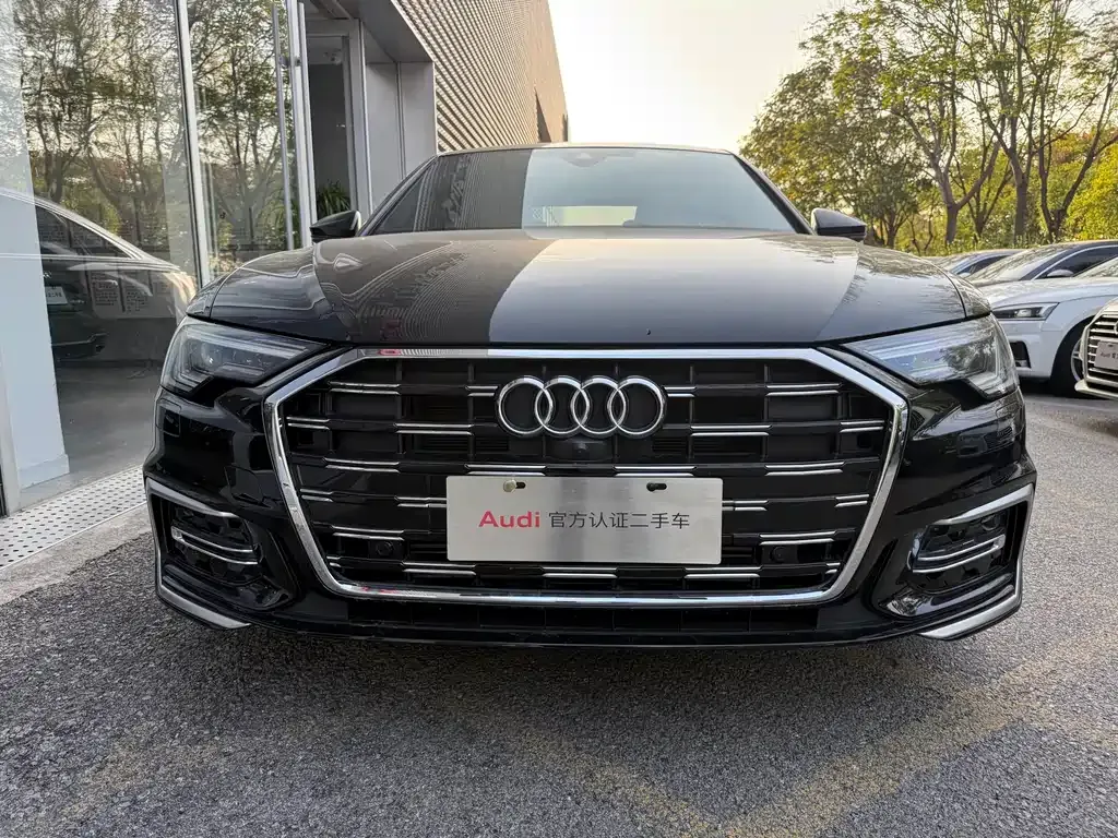 Audi A6L — фото 2