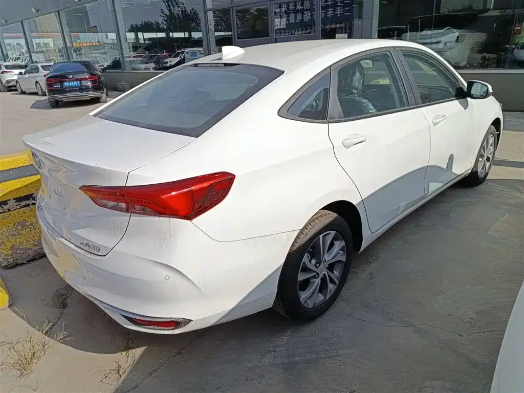 Buick Verano 2025 из CN, фото 7