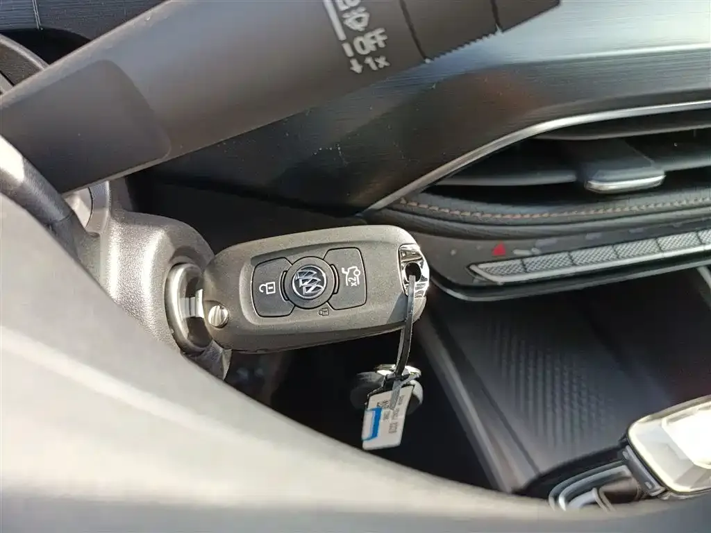 Buick Verano 2025 из CN, фото 9