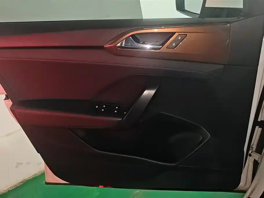 Volkswagen Tharu 2021 из CN, фото 7