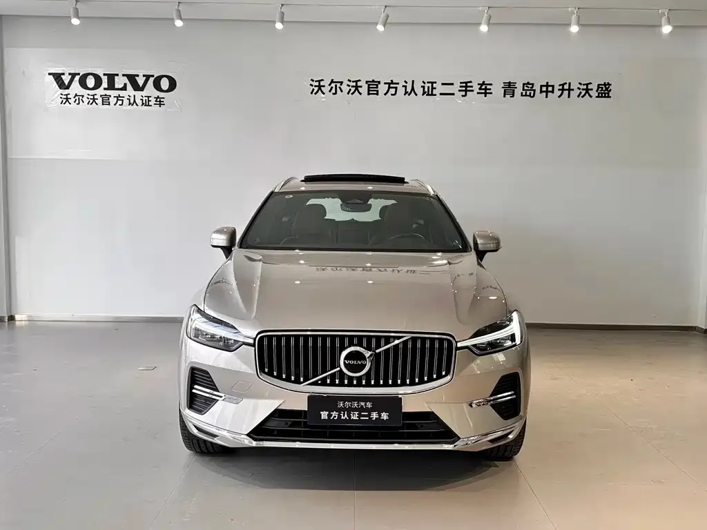 Volvo XC60 — фото 2