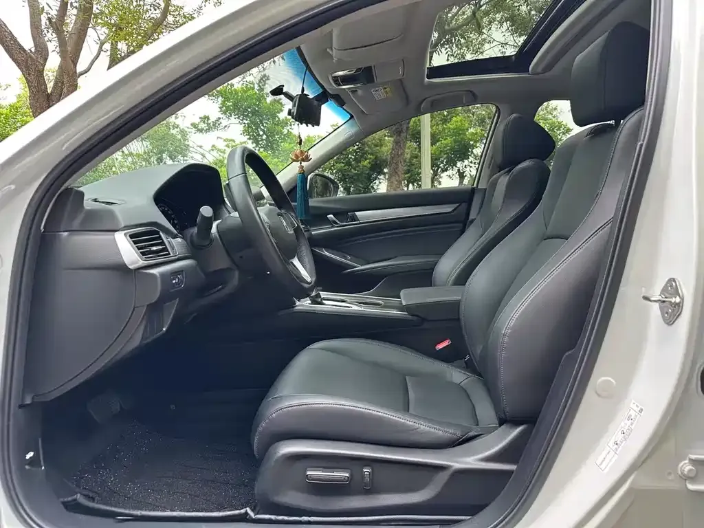 Honda Accord 2022 из CN, фото 4