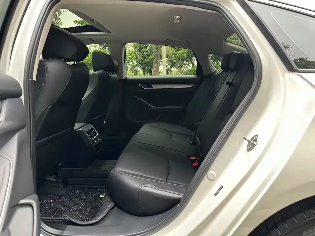 Honda Accord 2022 из CN, фото 6