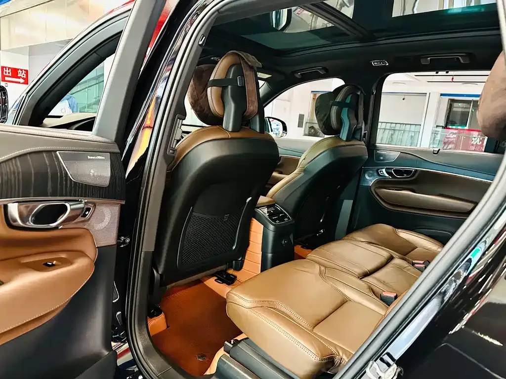 Volvo XC90 PHEV 2021 из CN, фото 6