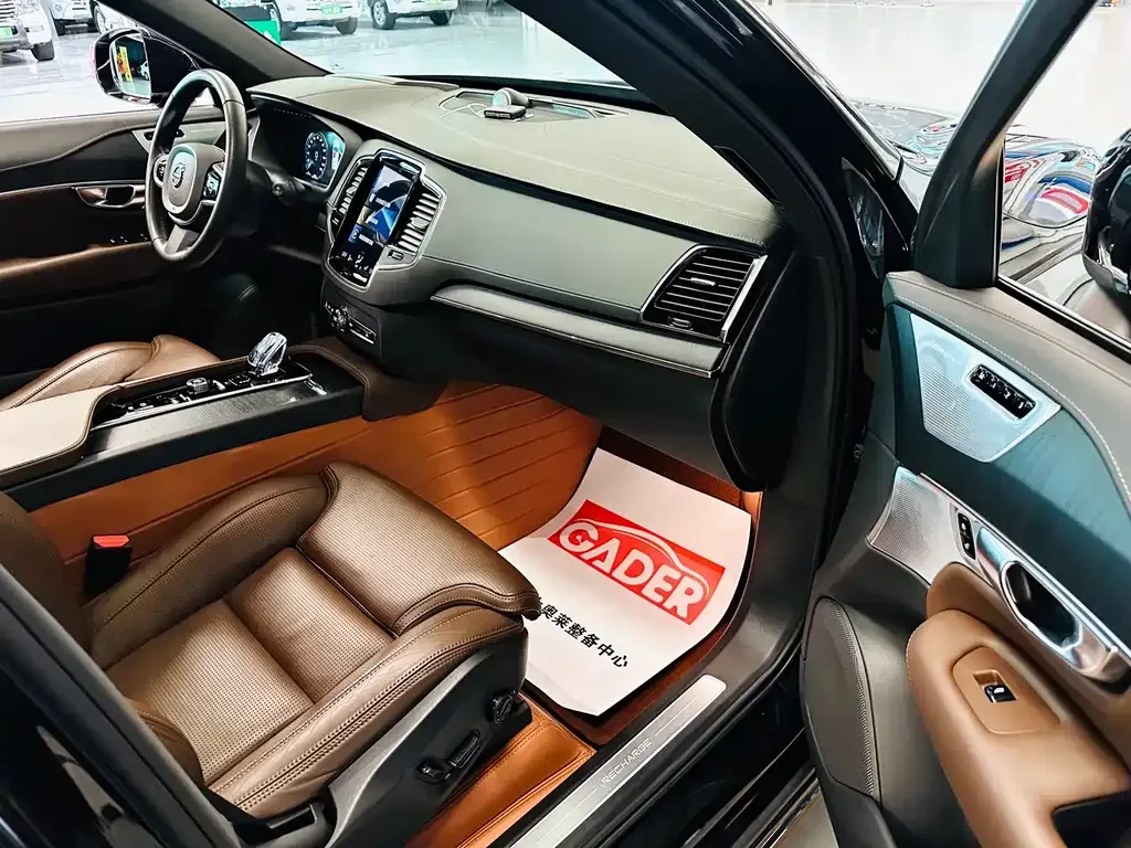 Volvo XC90 PHEV 2021 из CN, фото 9