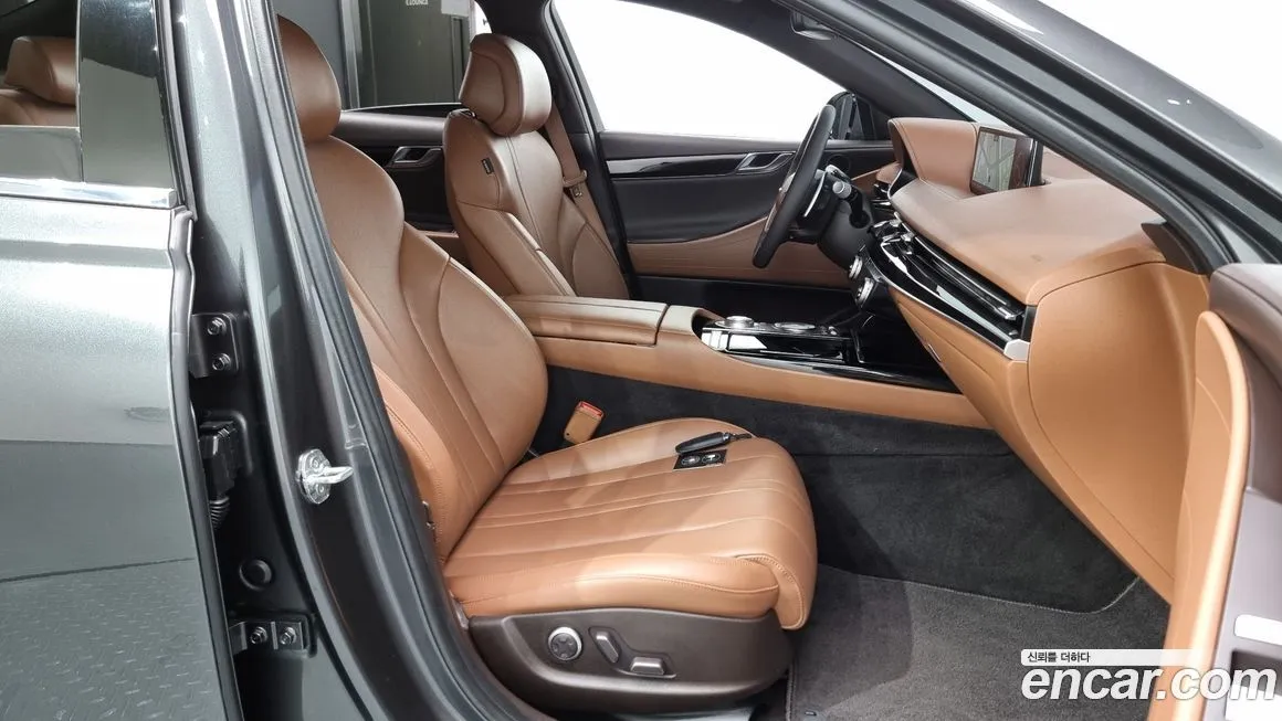 Genesis G80 — фото 10