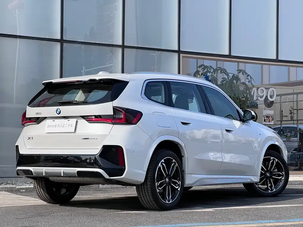 BMW X1 2024 из CN, фото 4