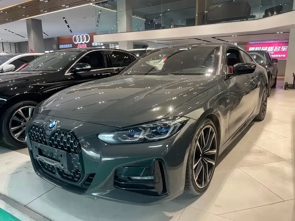 BMW 4 Series 2022 из CN, фото 1
