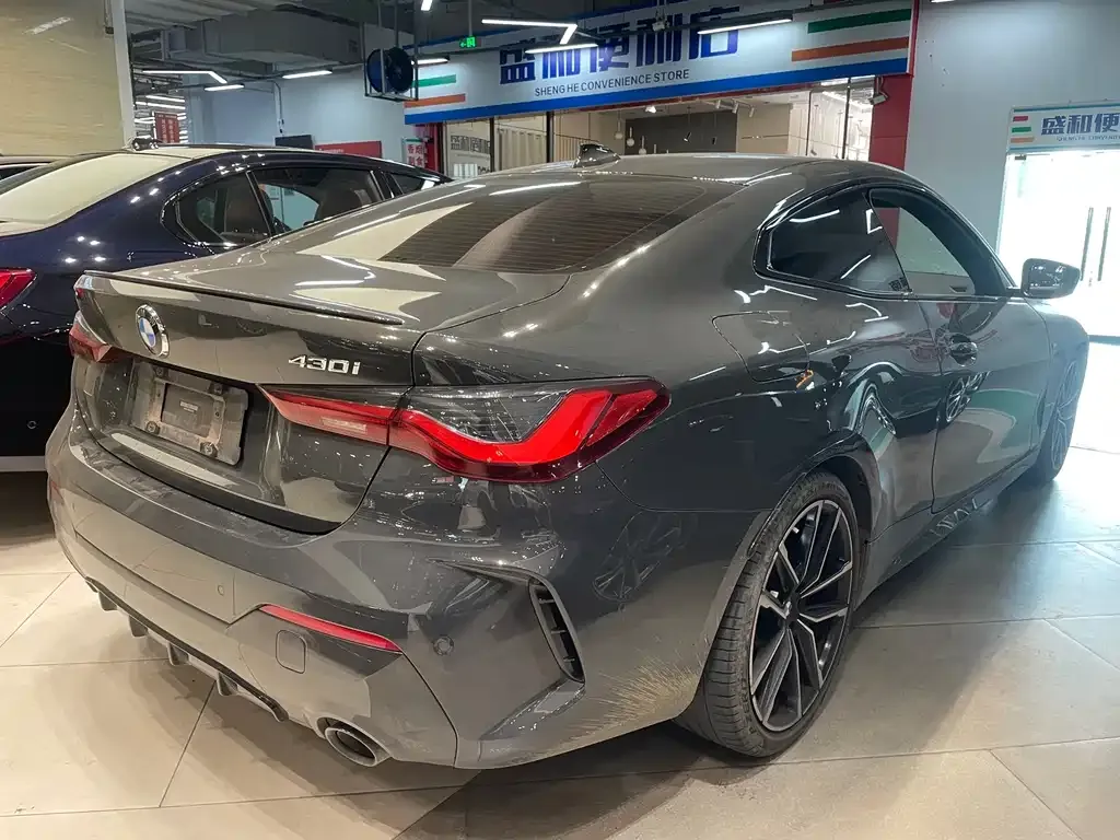 BMW 4 Series 2022 из CN, фото 4