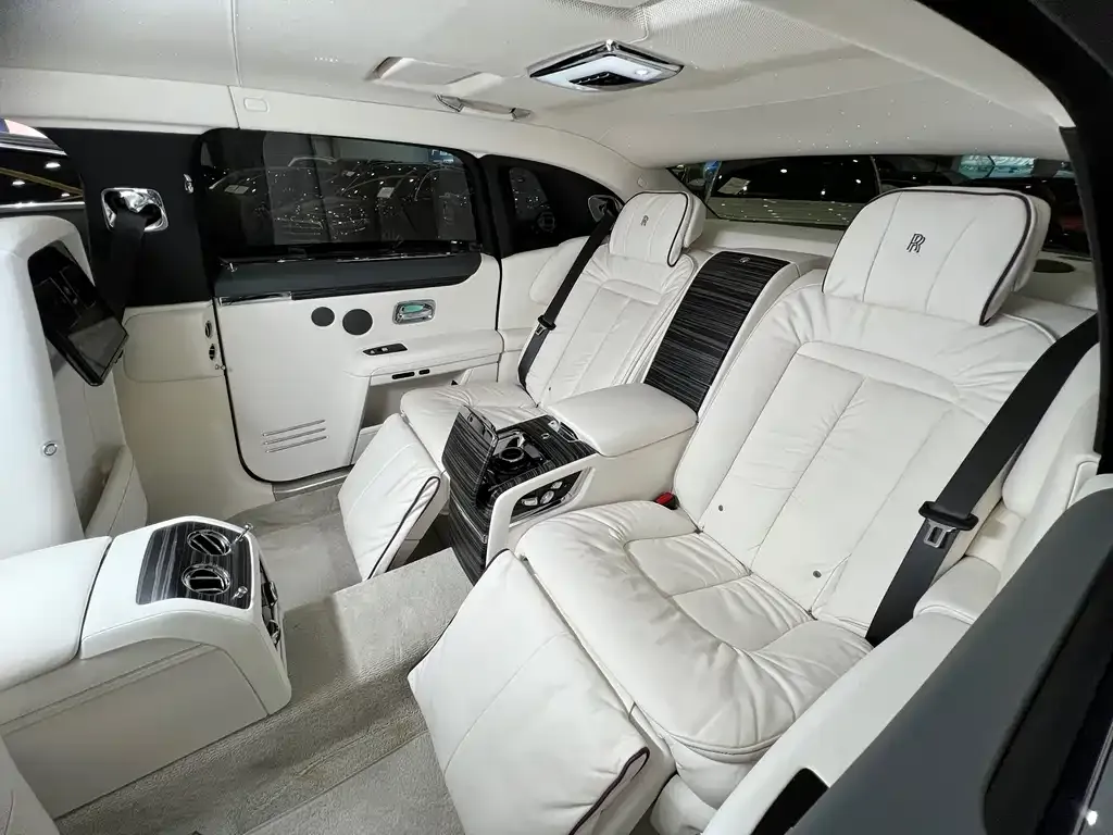 Rolls-Royce Ghost 2021 из CN, фото 10