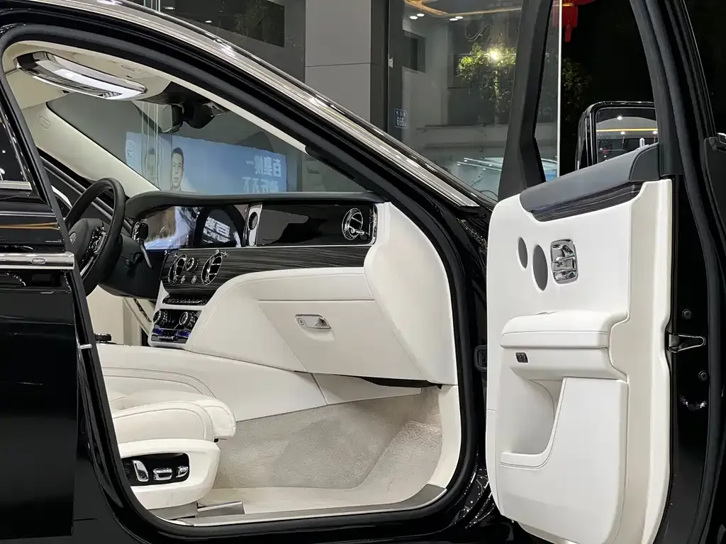 Rolls-Royce Ghost 2021 из CN, фото 6