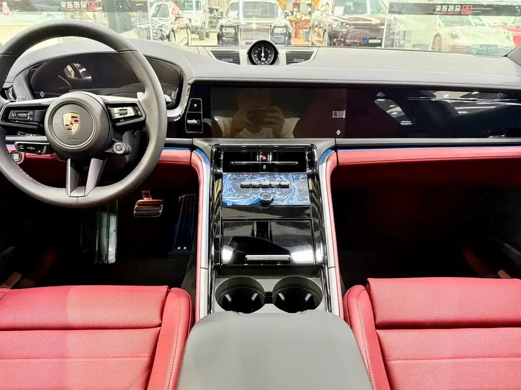 Porsche Panamera 2025 из CN, фото 7