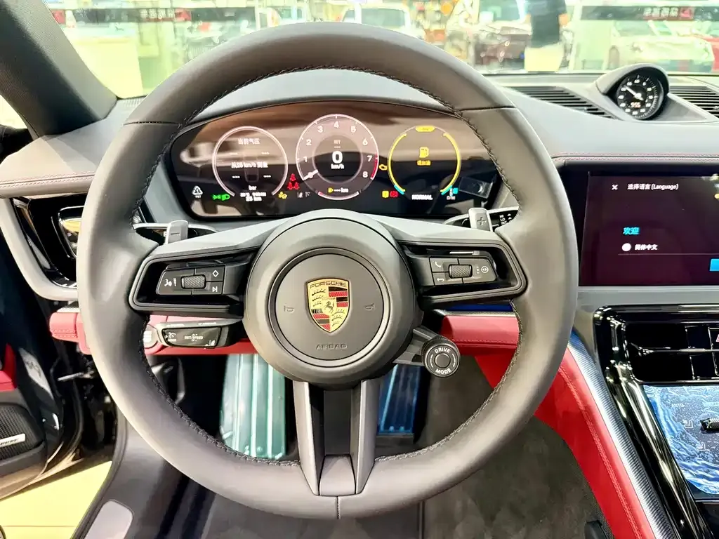 Porsche Panamera 2025 из CN, фото 8