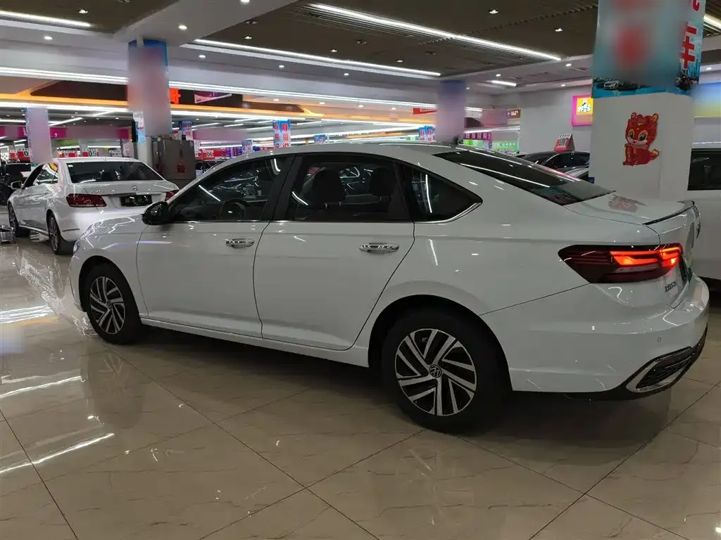 Volkswagen Lavida 2024 из CN, фото 5