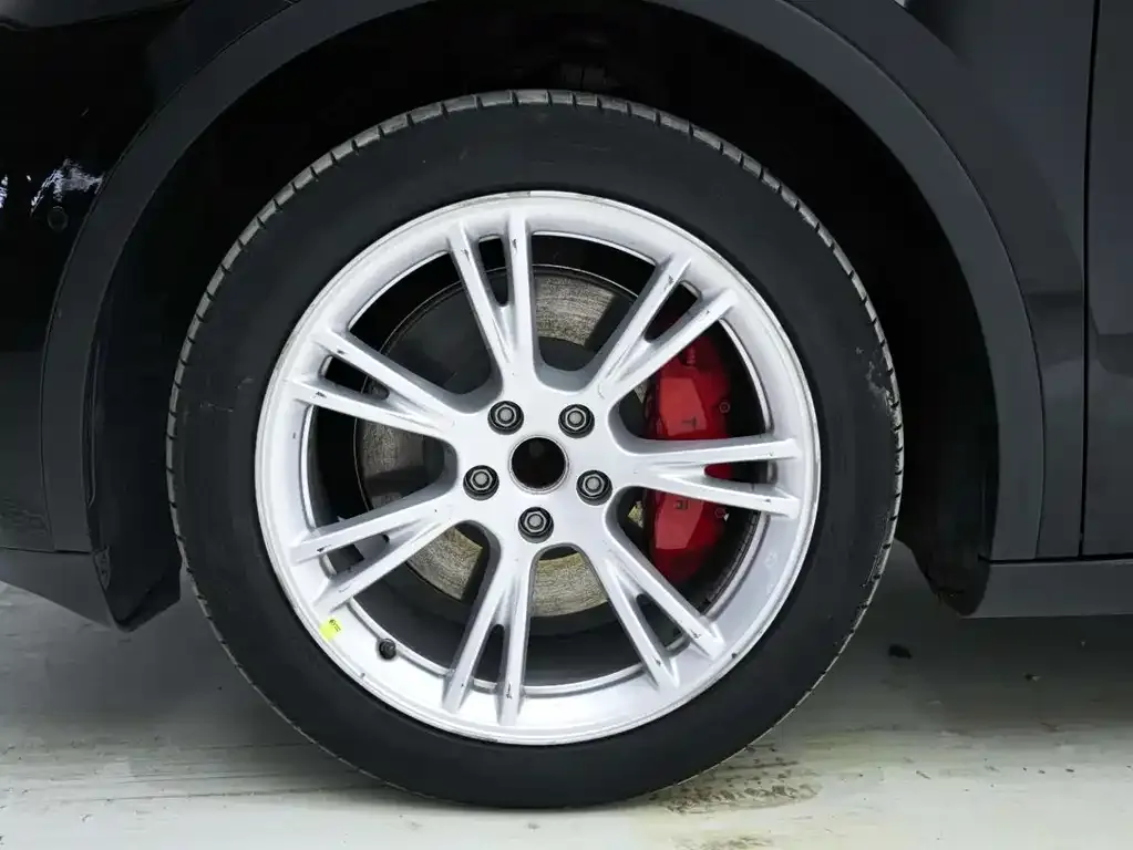 Tesla Model Y 2023 из CN, фото 7