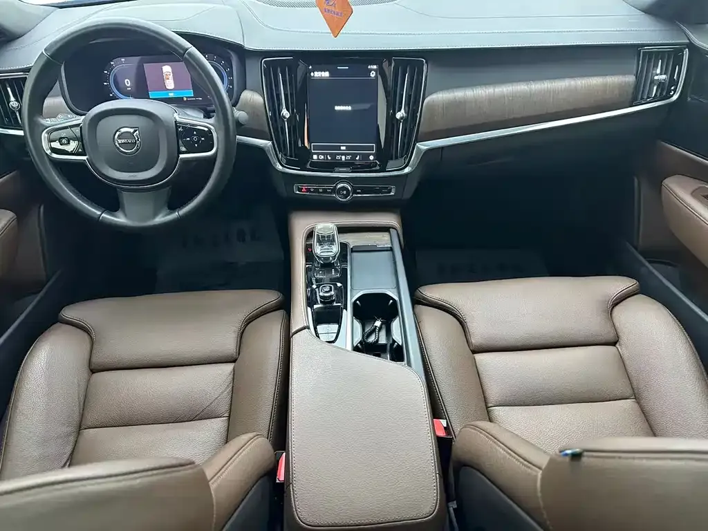 Volvo S90 2021 из CN, фото 8