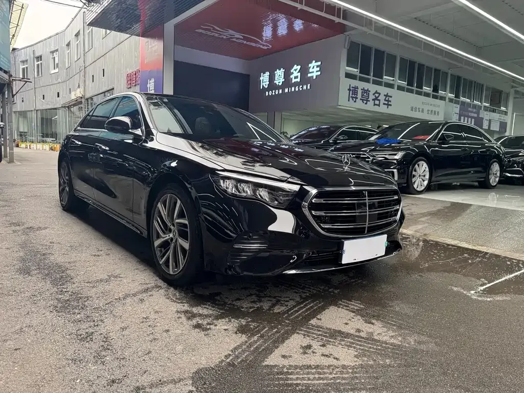 Mercedes-Benz E-Class 2024 из CN, фото 3