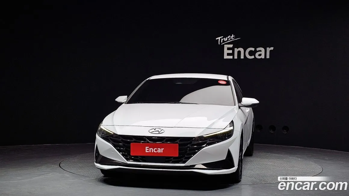 Hyundai AVANTE — фото 3