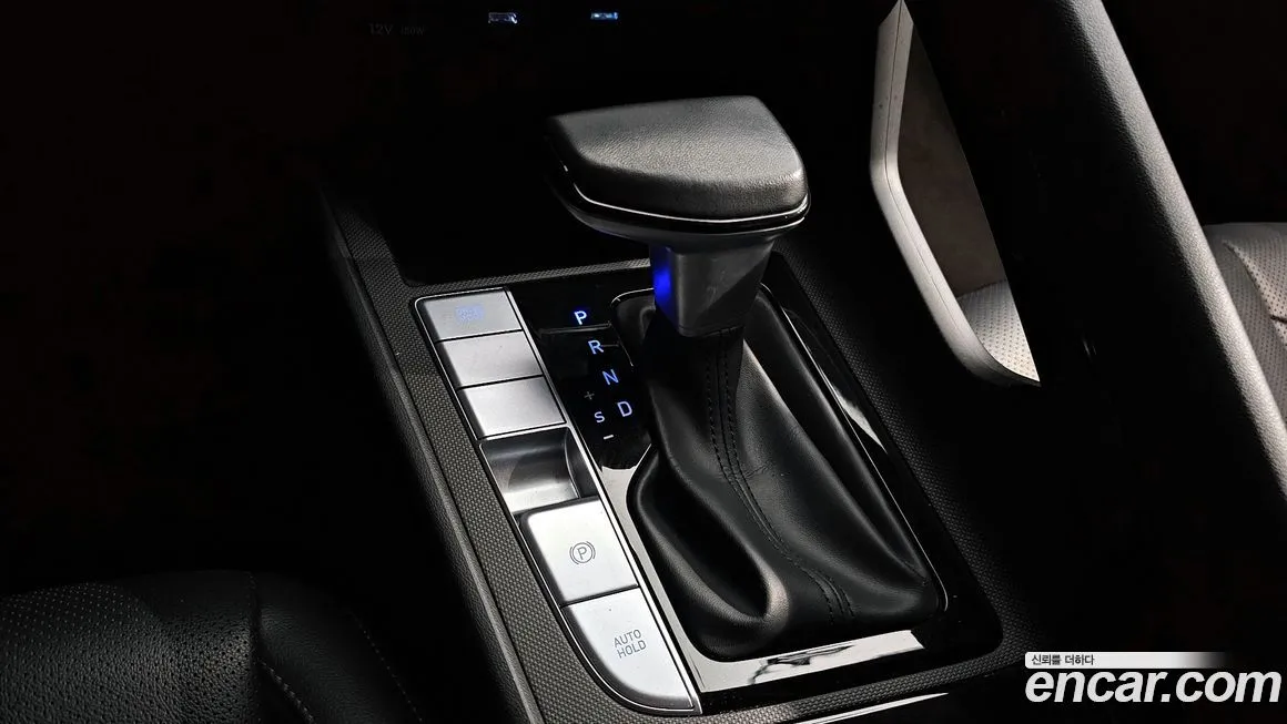 Hyundai AVANTE — фото 9